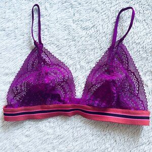 Victoria's Secret Lace Bralette M